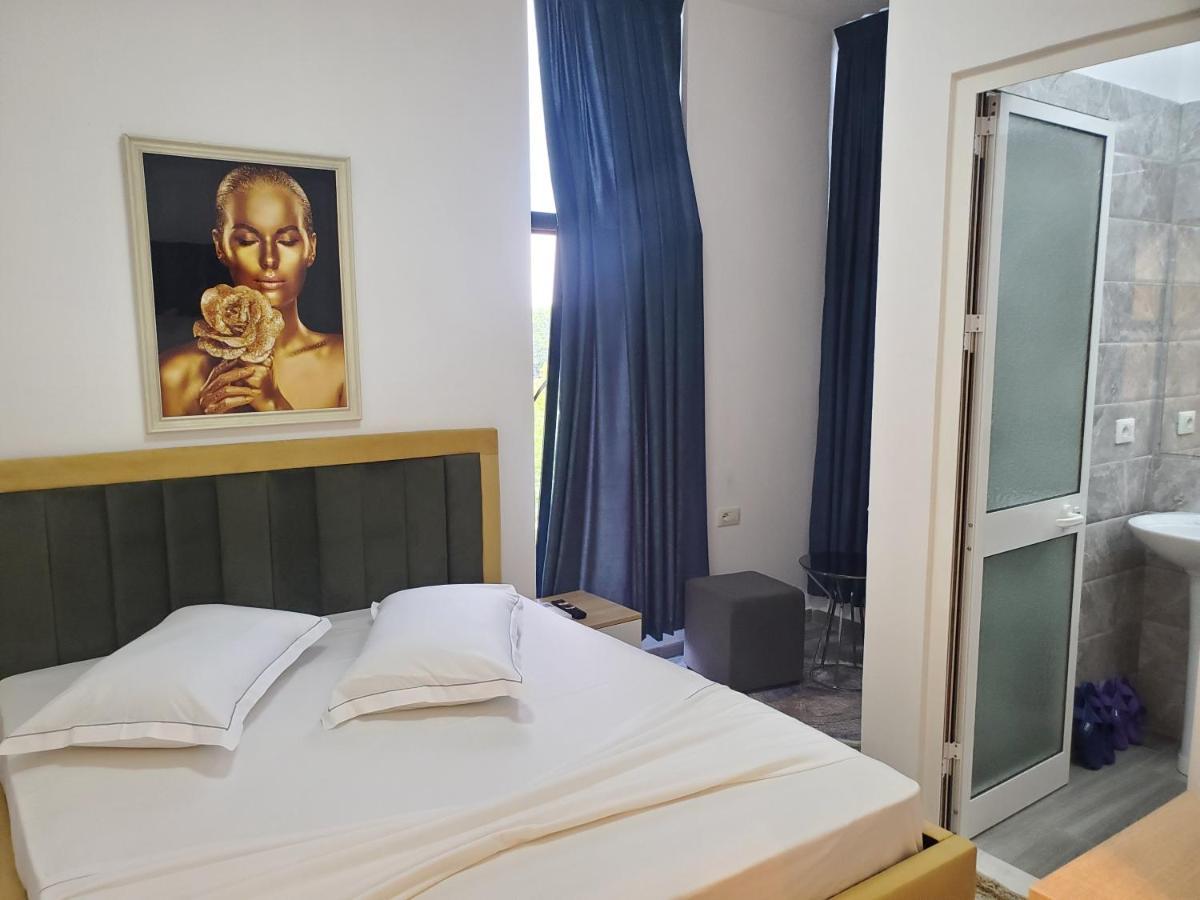 Bs Hotel Durrës Zimmer foto